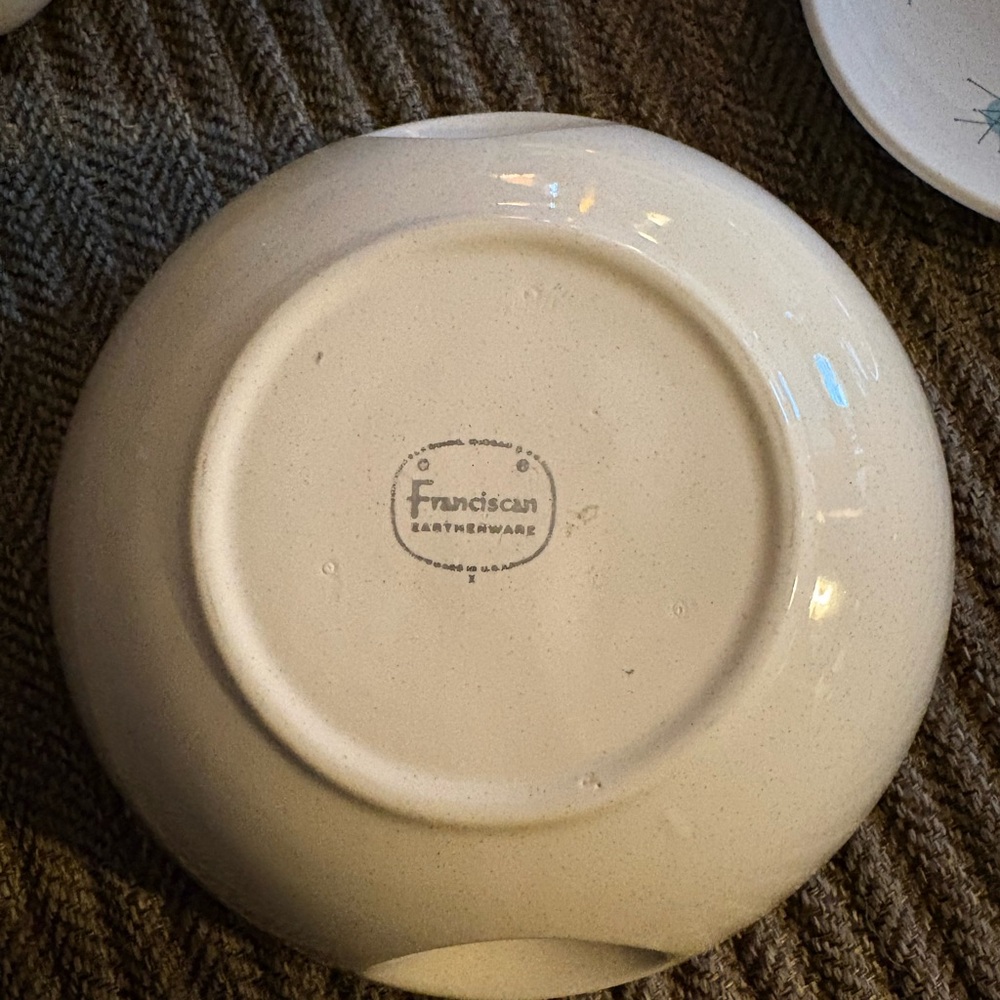 Vintage MCM Franciscan Starburst Dinnerware Set - Cream and Blue - Picture 3 of 16
